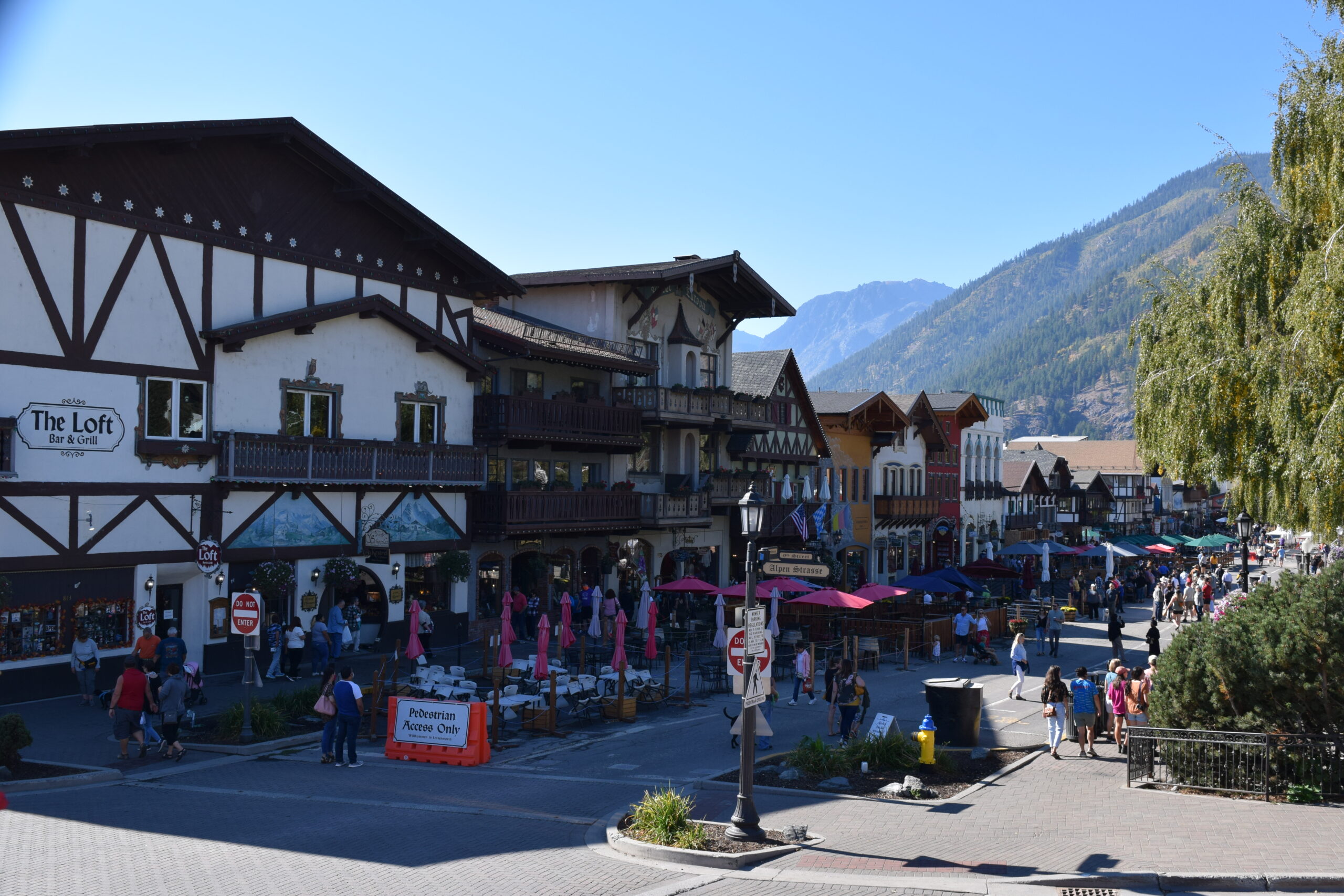 Leavenworth Autumn Leaf Festival Loving Our Adventure